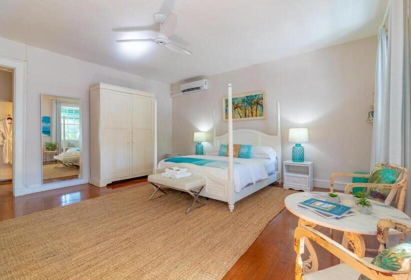 اتاق استاندارد, Sweetfield Manor