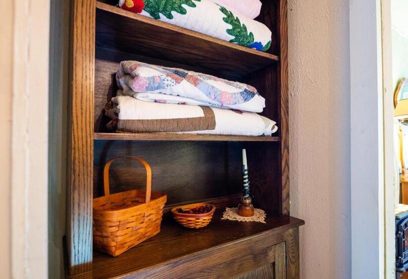 Номер Стандарт, The Pines Of Dresden B&b