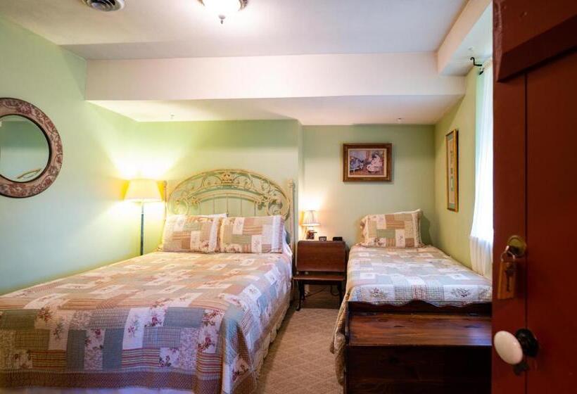 Номер Deluxe, The Pines Of Dresden B&b