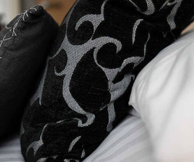 غرفة سوبيريور, Trelawney Hotel   Guest House