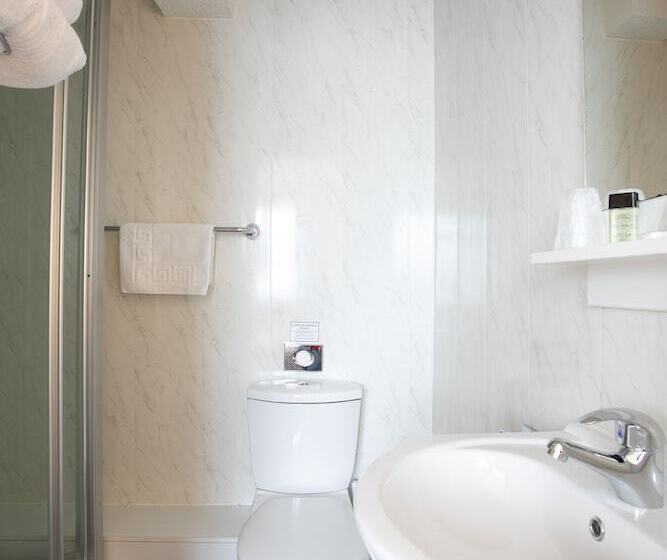 غرفة أساسية, Trelawney Hotel   Guest House