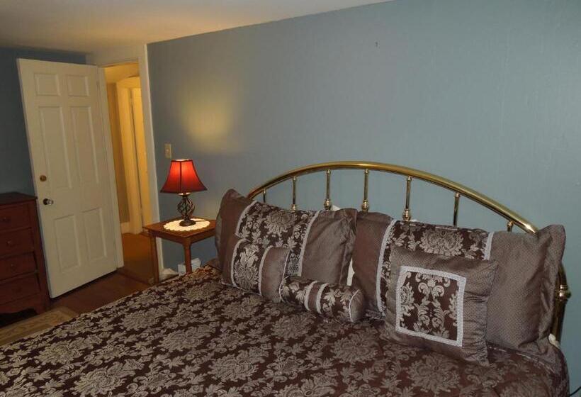 منزل 3 غرف نوم, Wildcat Inn And Tavern