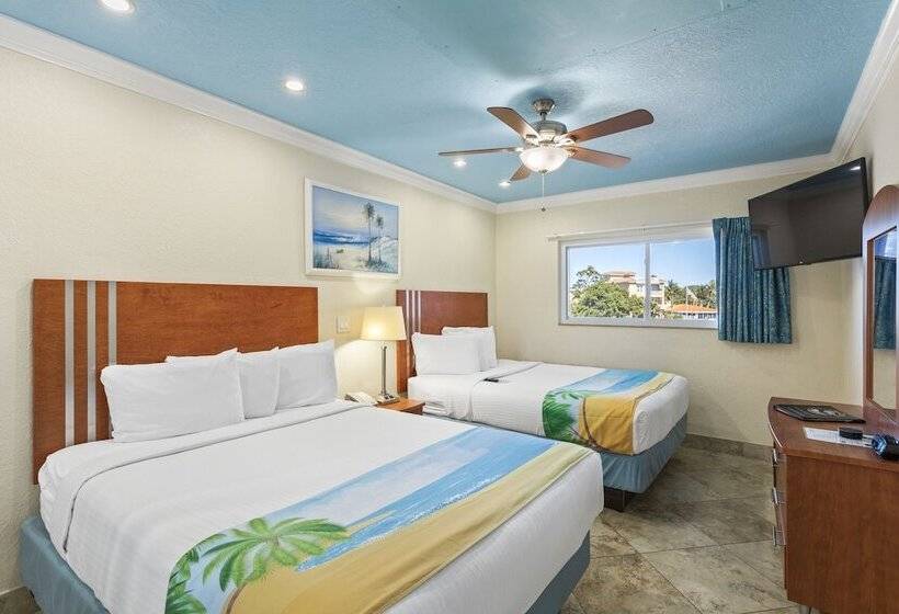 جناح, Bay Palms Waterfront Resort   Hotel And Marina