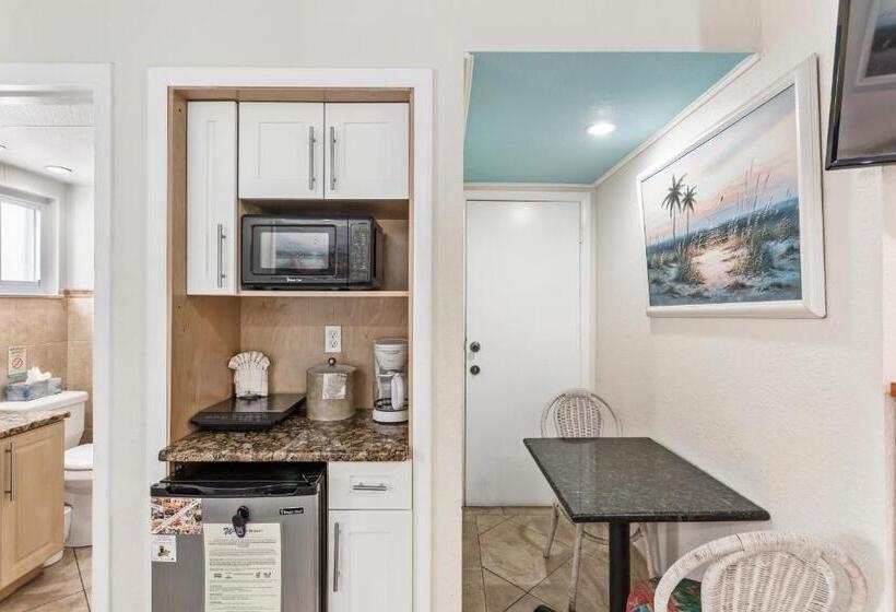 غرفه قياسيه سريرين مزدوجين, Bay Palms Waterfront Resort   Hotel And Marina