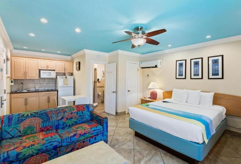 جناح ديلوكس, Bay Palms Waterfront Resort   Hotel And Marina