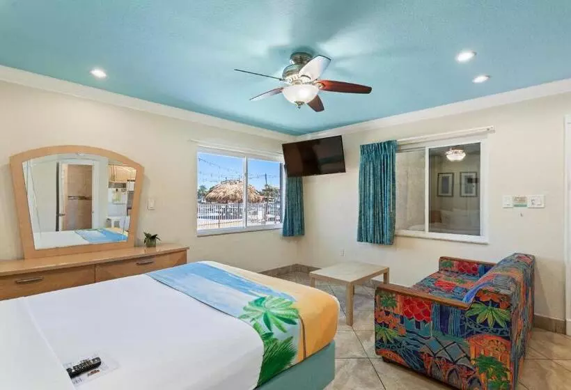 デラックススイート, Bay Palms Waterfront Resort   Hotel And Marina
