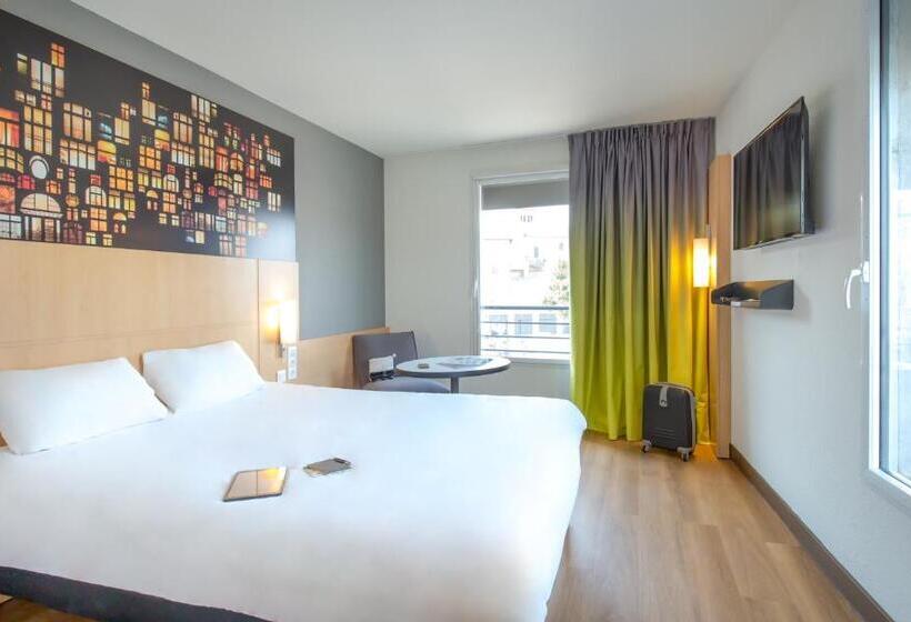 Номер Стандарт, Ibis Lyon Sud Vienne Saintlouis