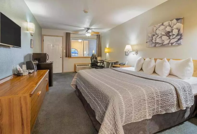 身障者適用キングサイズベッドルーム, Resort City Inn Coeur D Alene