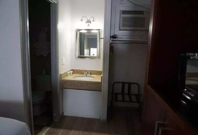 ２ダブルベッドのスタンダードルーム, Harvest Drive Family Inn  Renovated Rooms
