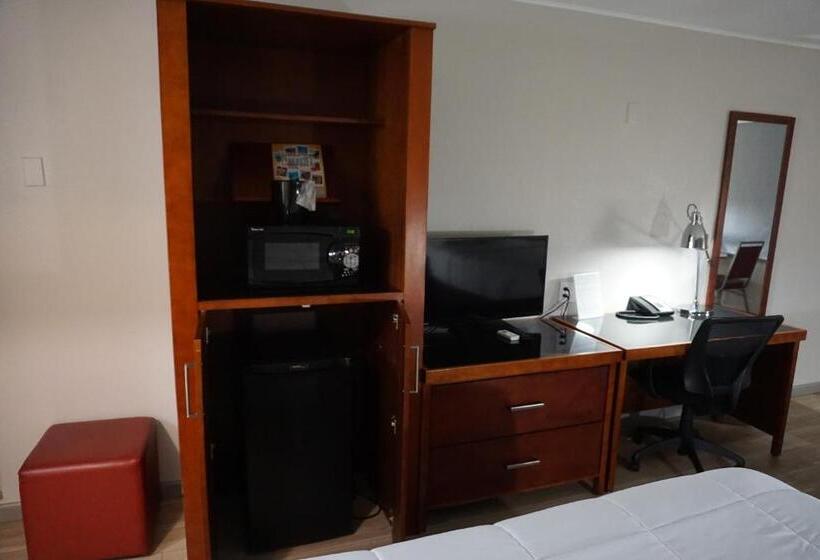 غرفه قياسيه سريرين مزدوجين, Harvest Drive Family Inn  Renovated Rooms