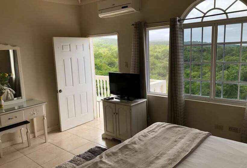 سوییت با چشم‌انداز دریا, Retreat Guesthouse Luxury Suites