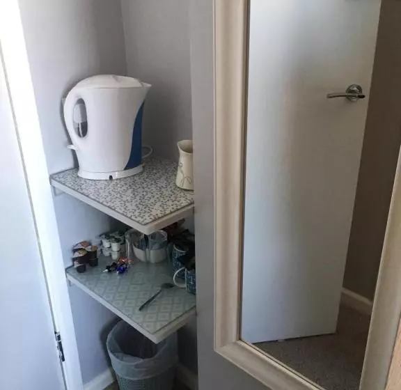 Deluxe Yhden Hengen Huone, Southville Guest House