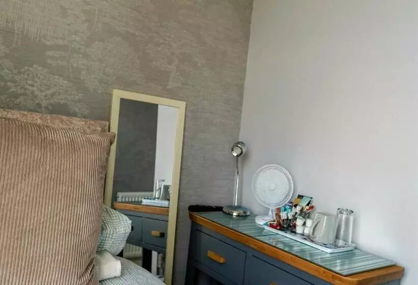 Standard Yhden Hengen Huone, Southville Guest House