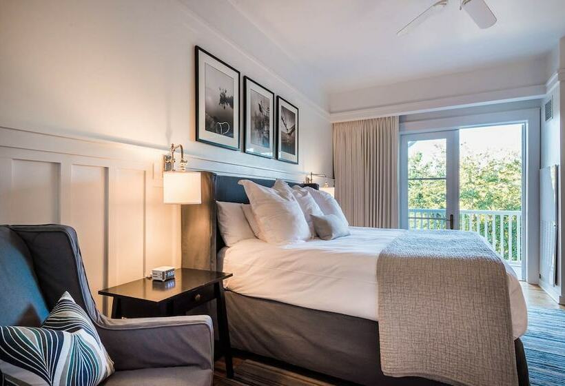 Люкс, Watersound Inn