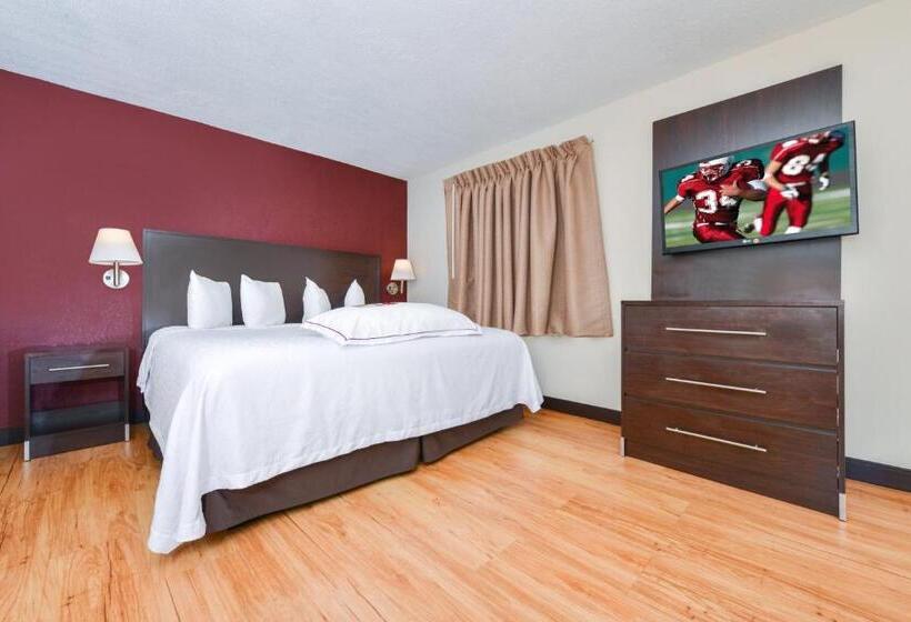 Люкс Кровать Кинг, Red Roof Inn Plus+ & Suites Guilford