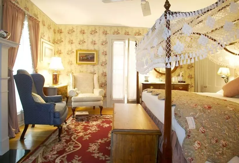 スイート, The Stockbridge Country Inn Closest B&b To Norman Rockwell Museum And Chesterwood