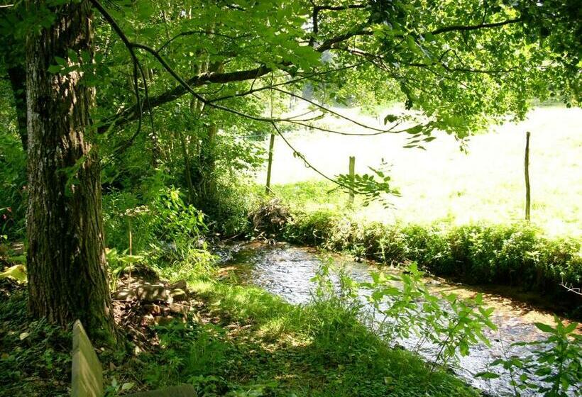 Номер Deluxe, Chambre Et Table D Hôtes Du Chant Des Sources