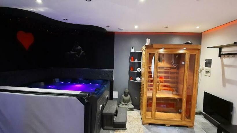 Номер Стандарт с Гидромассажем, Dydy S Love