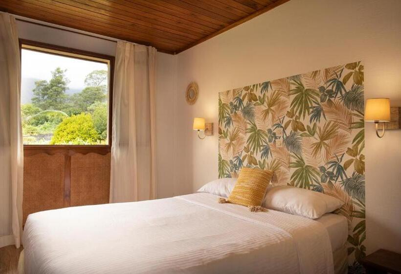 اتاق استاندارد, Hôtel & Restaurant La Ferme Du Pommeau