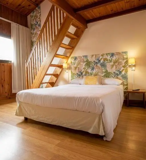 اتاق خانوادگی, Hôtel & Restaurant La Ferme Du Pommeau