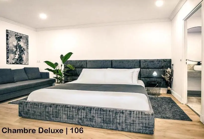 キングサイズベッドのデラックスルーム, Maya Appartements & Suites