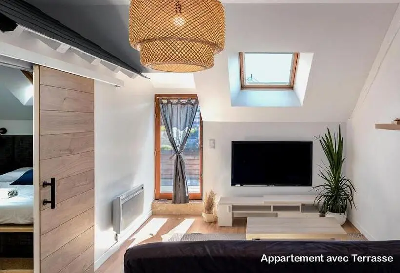 テラス付き１ベッドルームアパートメント, Maya Appartements & Suites