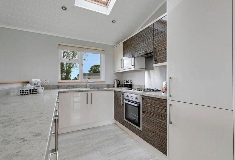 בית, 3 חדרי שינה, Croft Country Park