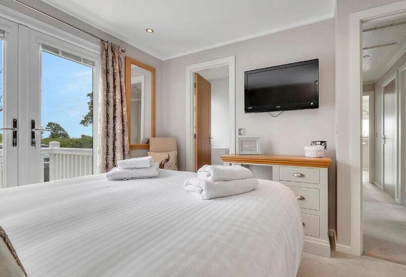 בית, 3 חדרי שינה, Croft Country Park