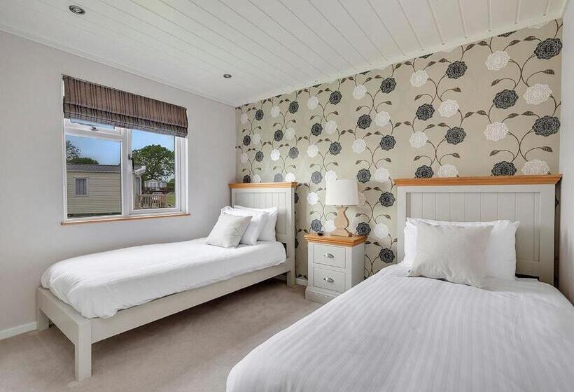 בית, 3 חדרי שינה, Croft Country Park