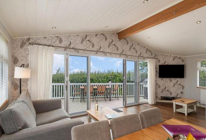 בית, 3 חדרי שינה, Croft Country Park