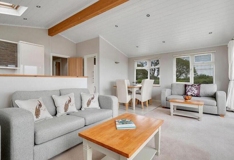 בית, 3 חדרי שינה, Croft Country Park