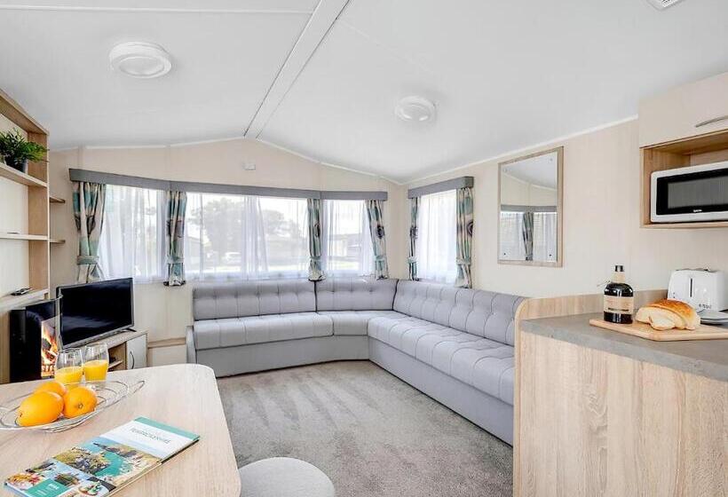 בית, חדר שינה 1, Croft Country Park