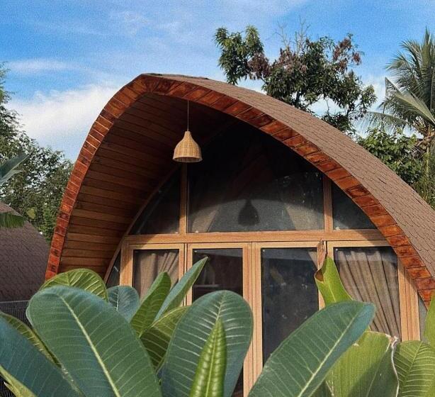 스탠다드 룸 킹사이즈 침대, Found Mansion