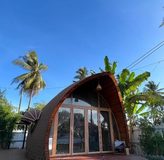 스탠다드 룸 킹사이즈 침대, Found Mansion