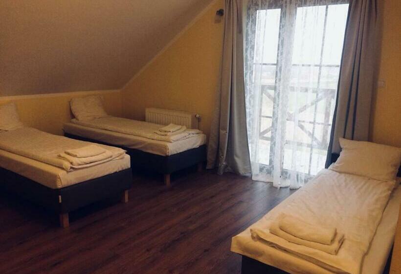 חדר סטנדרט לארבעה, Villa Sobótka