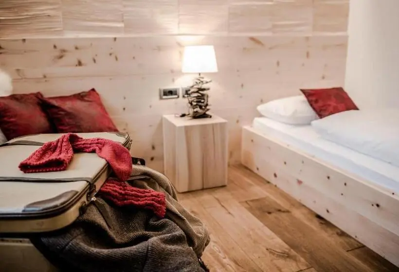 اتاق استاندارد یک نفره, Garni Residence Soraiser