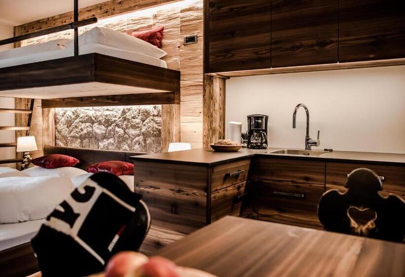 Студия Стандарт, Garni Residence Soraiser