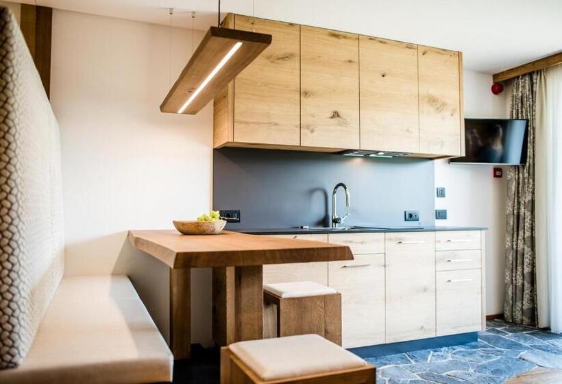 Апартаменты 1 Спальня, Garni Residence Soraiser