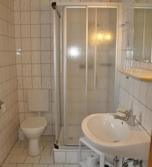 Cameră Standard, Berggarten