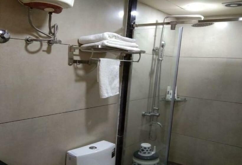 חדר אקונומי, Sleep Inn