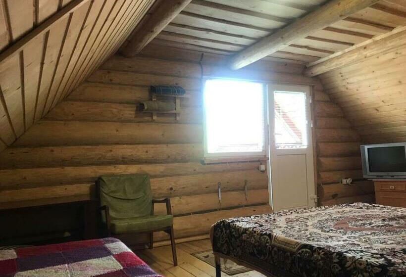 Háromágyas Standard Szoba, у олега