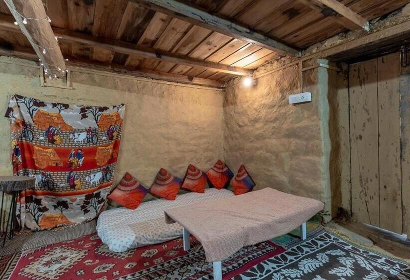 ルームシェアのワンベッド, Vista Hostel Jeolikote, Nainital