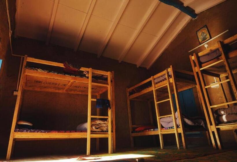 ルームシェアのワンベッド, Vista Hostel Jeolikote, Nainital