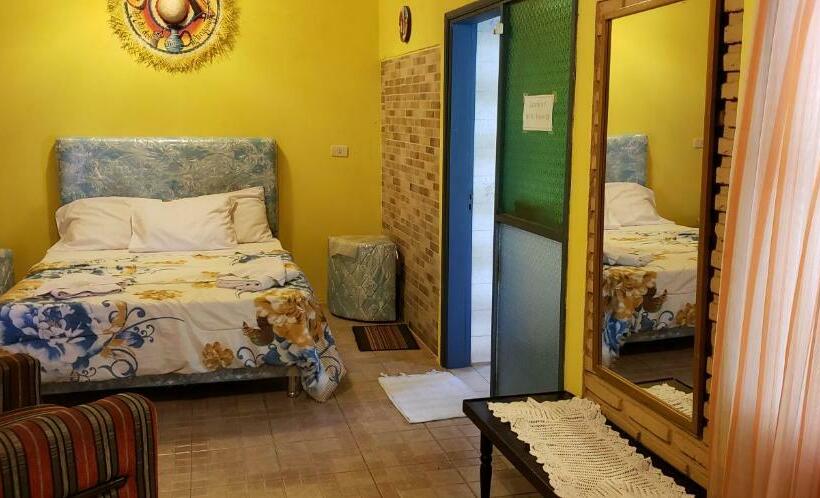 اتاق استاندارد, Casa De La Y   B&b