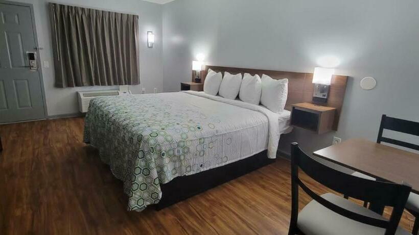 스탠다드 스튜디오 킹침대, Hometowne Studios By Red Roof Egg Harbor Atlantic City Airport