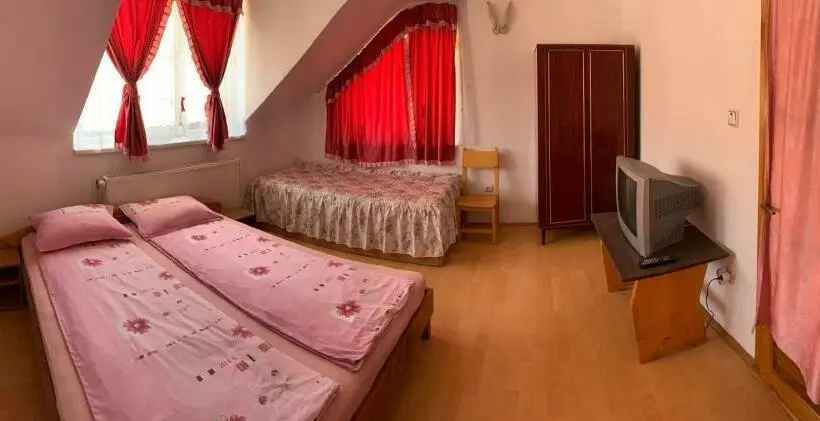 Standard Kolmen Hengen Huone, Casa Debora