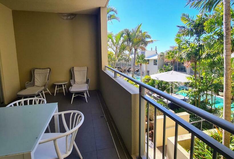 דירת שני חדרים, The Beach Cabarita