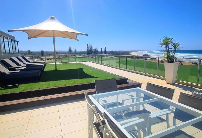 דירת 4 חדרים, The Beach Cabarita