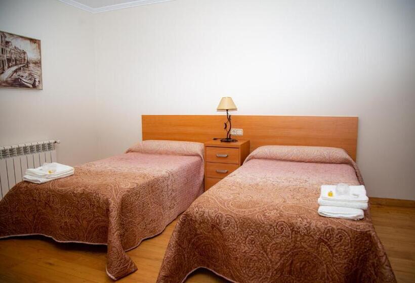 اتاق استاندارد, A Lúa Do Camiño