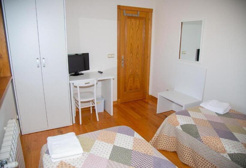 اتاق استاندارد, A Lúa Do Camiño